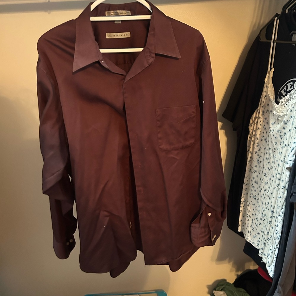 Geoffrey Beene Men's Burgundy Button Down Shirt